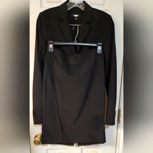 Classic Ann Taylor power suit! Jacket size 00 and skirt size 0. Interview ready!